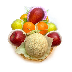 〈ギフト〉
フルーツかご盛（松）
マスクメロンと季節の果物
